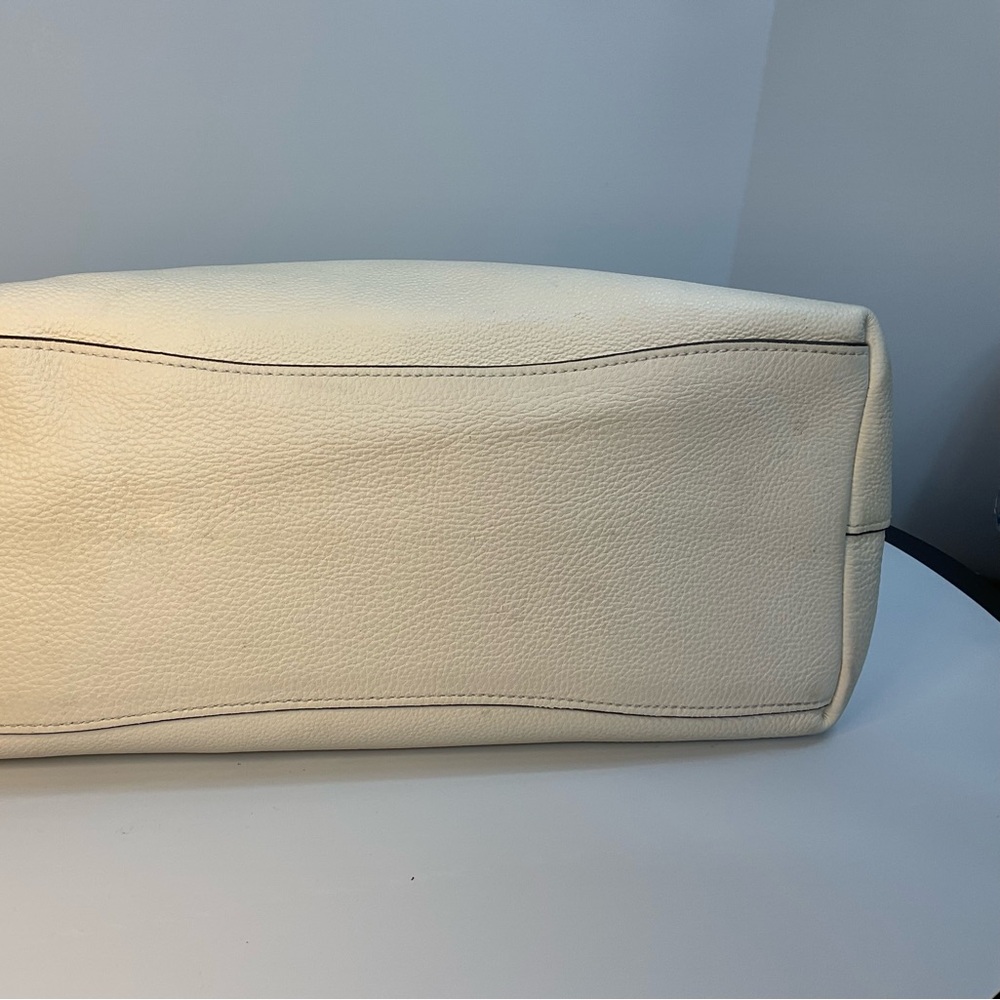 Prada Vitella Phenix Cream Hobo Bag - Picture 7 of 9